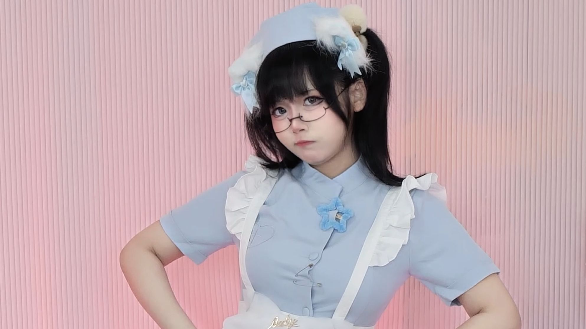 I can't think of a title again.