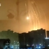 在空中爆炸坠落！一架尚未明确来源的飞行器坠毁在基辅市区，画面太猛