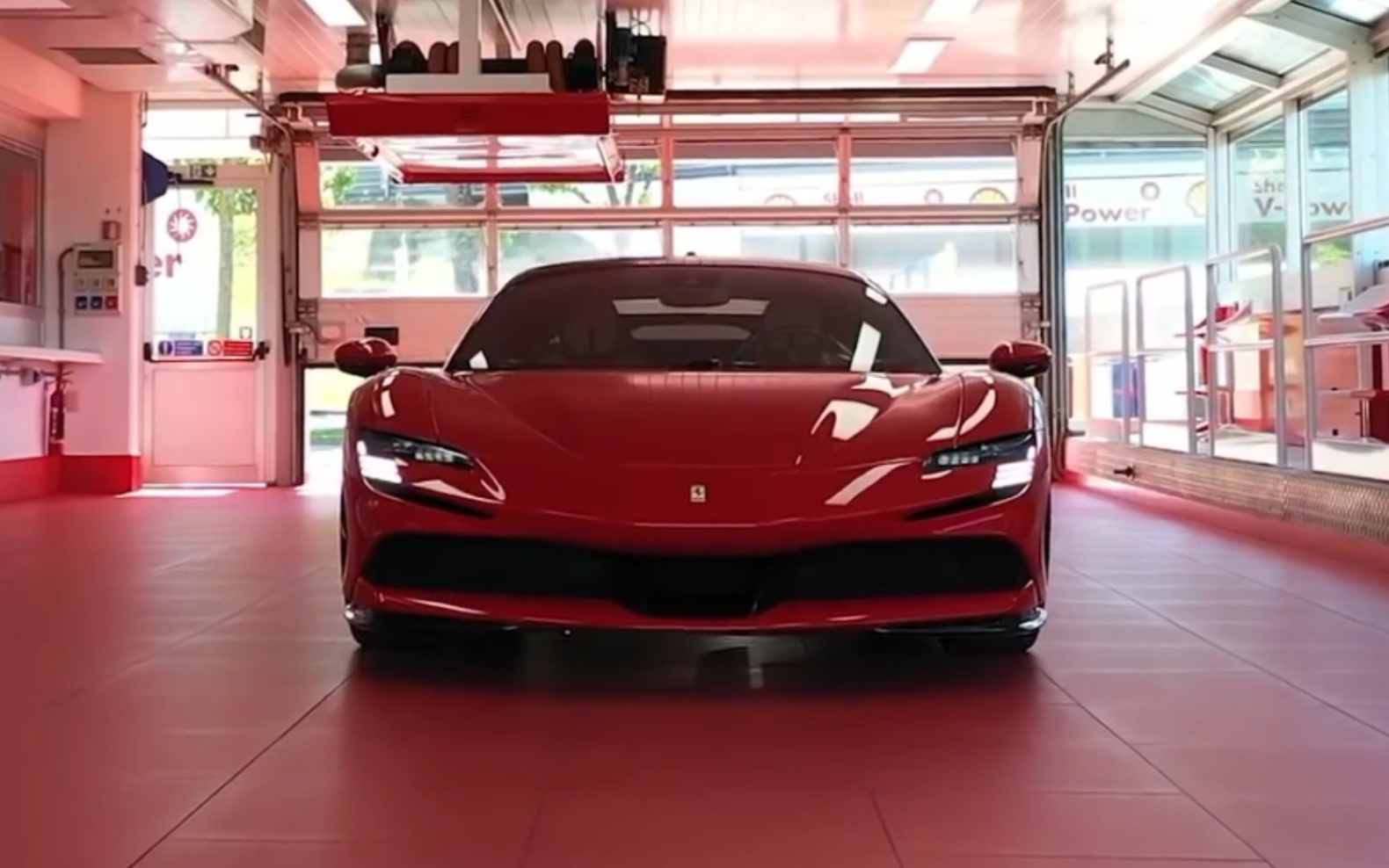 法拉利ferrari2020sf90