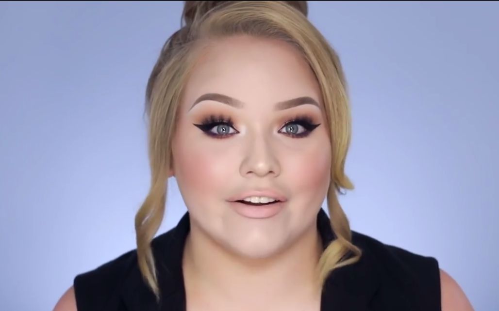 【nikkietutorials】有了这一瓶,妆再浓再艳都能卸得干干净净!