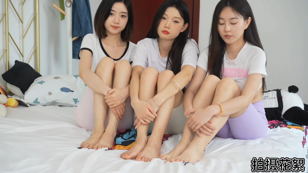 The three foot model sisters who just got back from the gym
