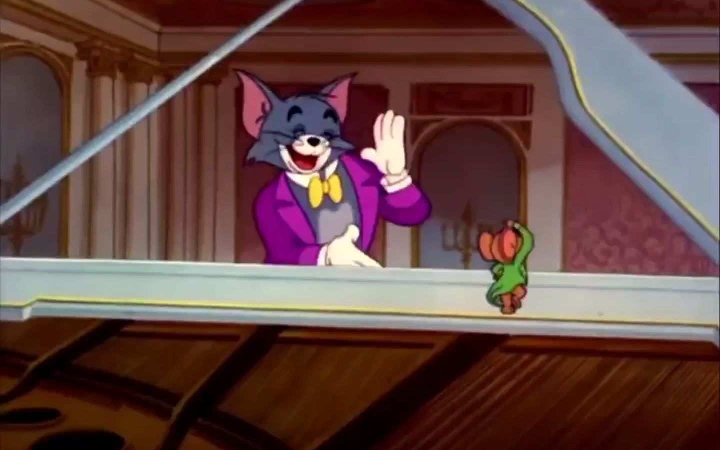 汤姆猫弹钢琴原版视频