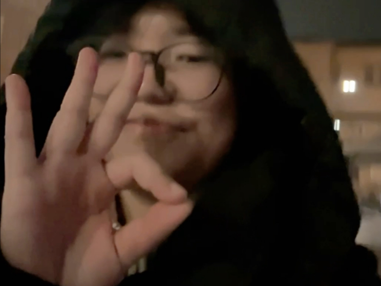还活着 而且活得红红火火哈哈哈