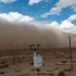 震撼！内蒙古11级阵风沙尘暴滚滚而来 巨型沙墙瞬间吞没蓝天白云