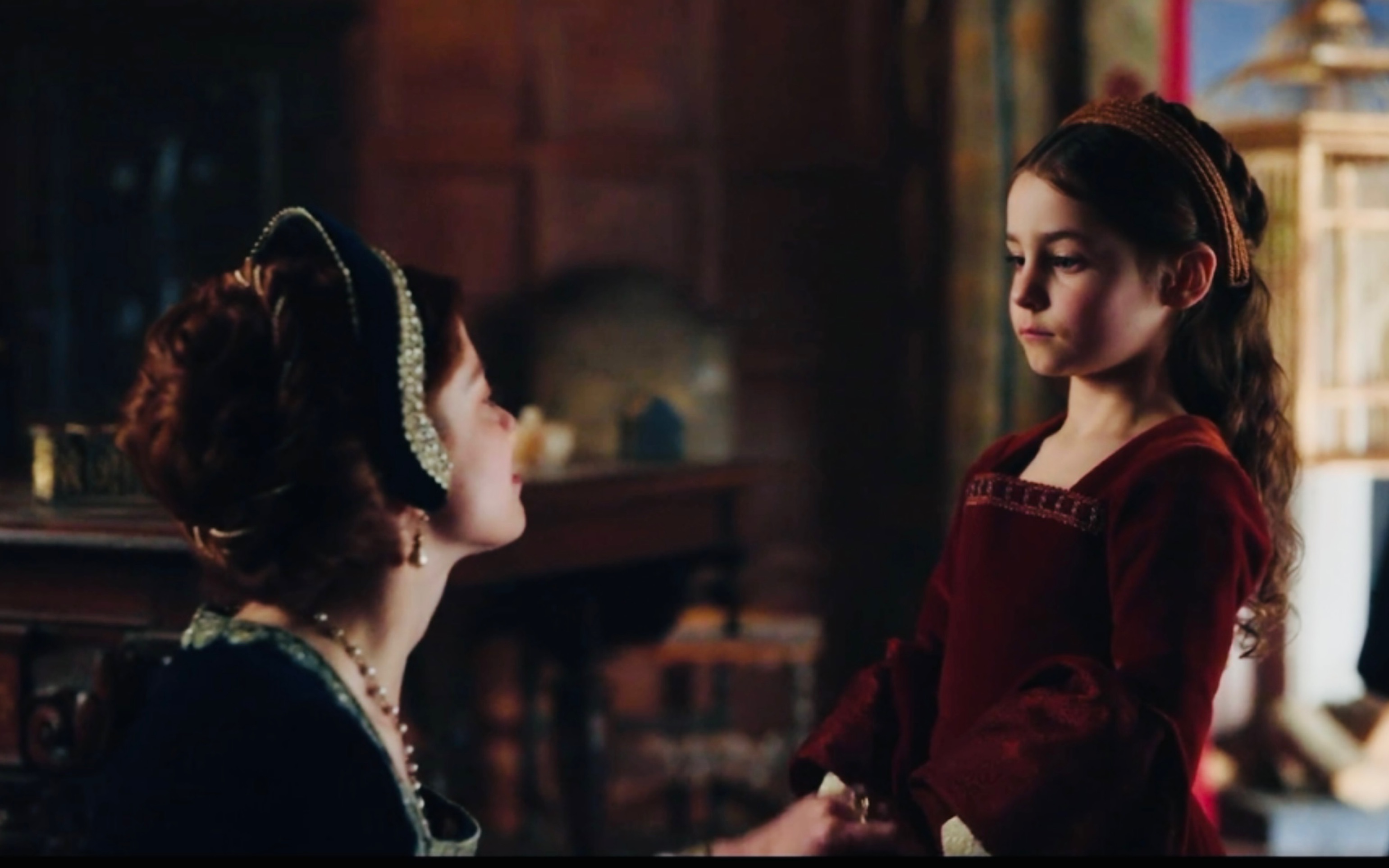 【西班牙公主第二季】 “你的母亲可是卡斯提尔女王伊莎贝拉，你的女儿身上流着武士女王的血脉”  玛丽不幸的童年——阿拉贡的凯瑟琳&玛丽公主