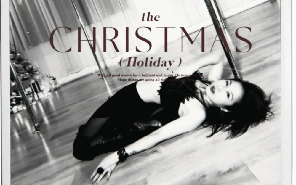 On the eve of the Christmas season, dance in black and white vintage style for a change!