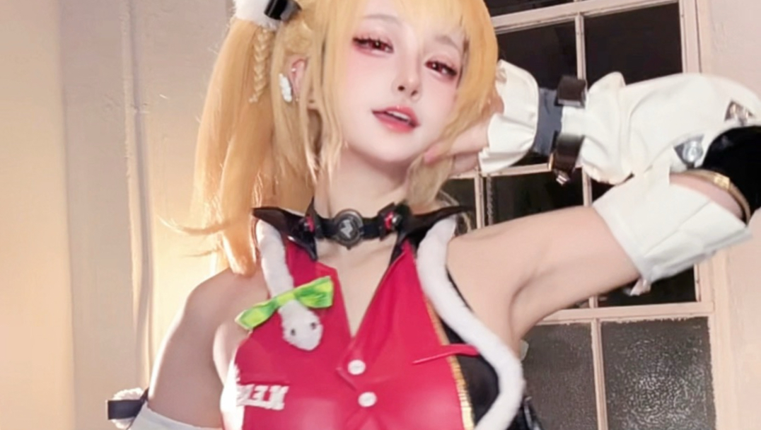 演傻子这块不像装的