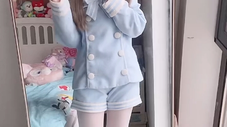 Your white pantyhose girlfriend is online.