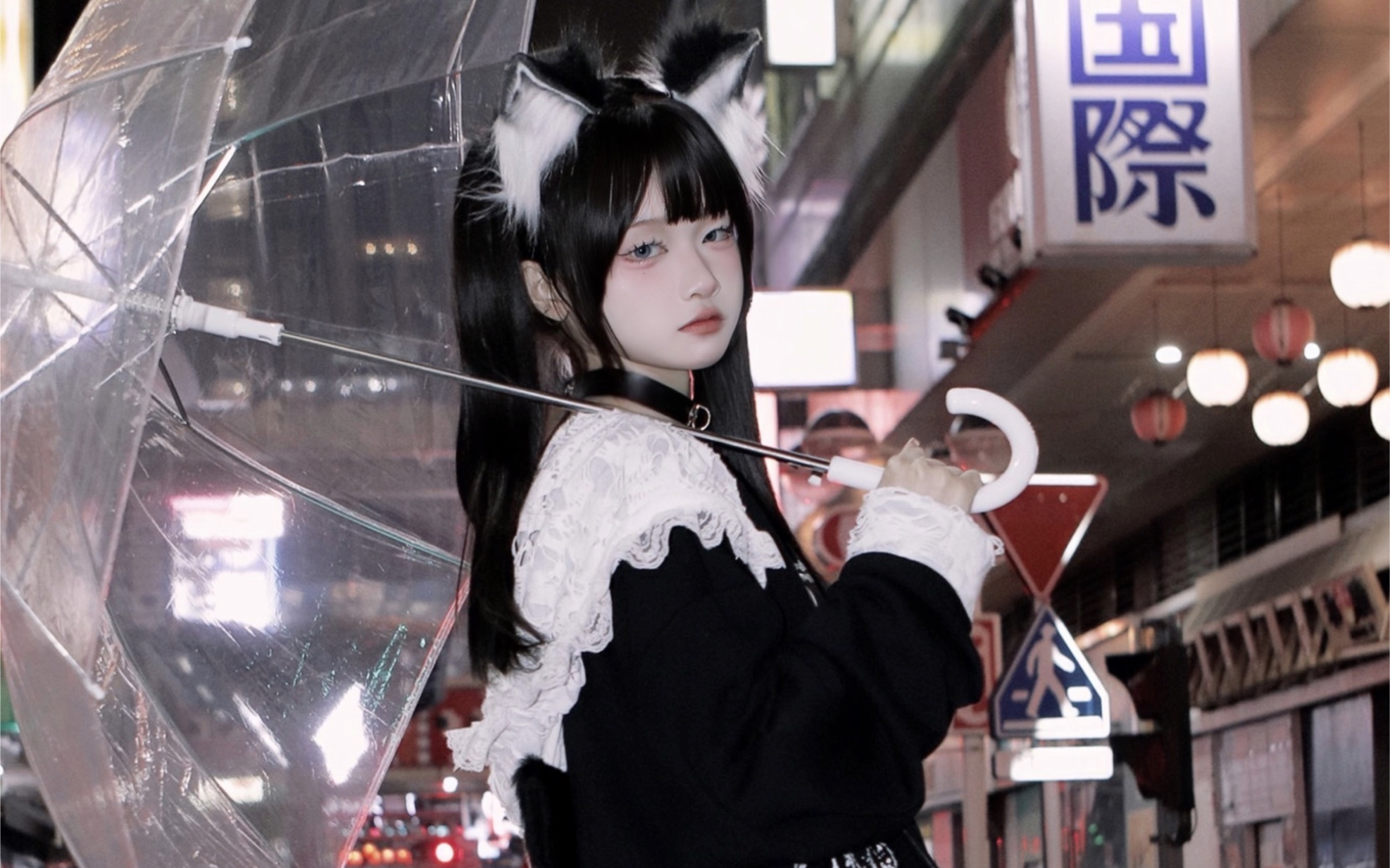 Rainy day with a kitten