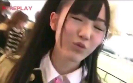 接受团宠的吻吧