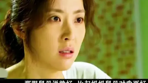 一位单亲妈妈 独自抚养女儿 谁知命运捉弄高 催泪韩剧《婚纱》