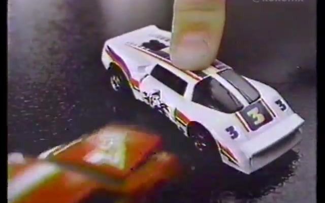 【墨西哥广告】80年代墨西哥风火轮撞击战损小车玩具广告