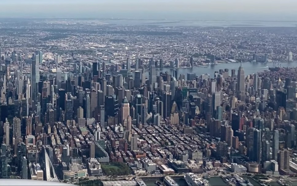 卧槽 !  ! 完全理解为何纽约是世界第一大都市了 !  带大家感受人类都市天花板、世界的“首都”纽约”的繁荣与魅力。