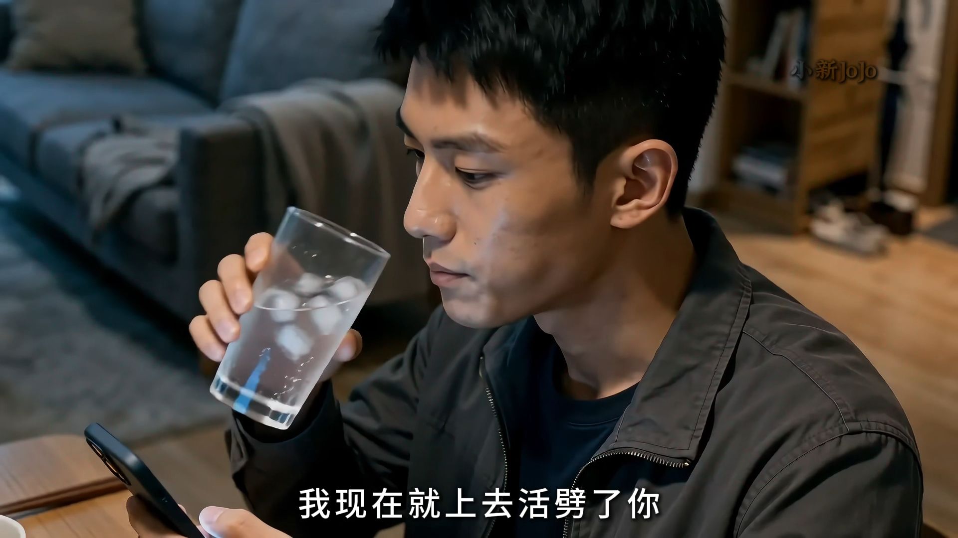 毒雨灭世：我有系统无限囤积物资