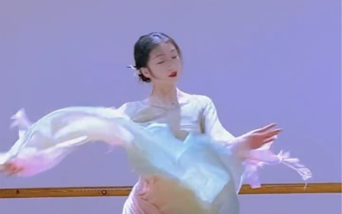 中国舞《木偶戏》