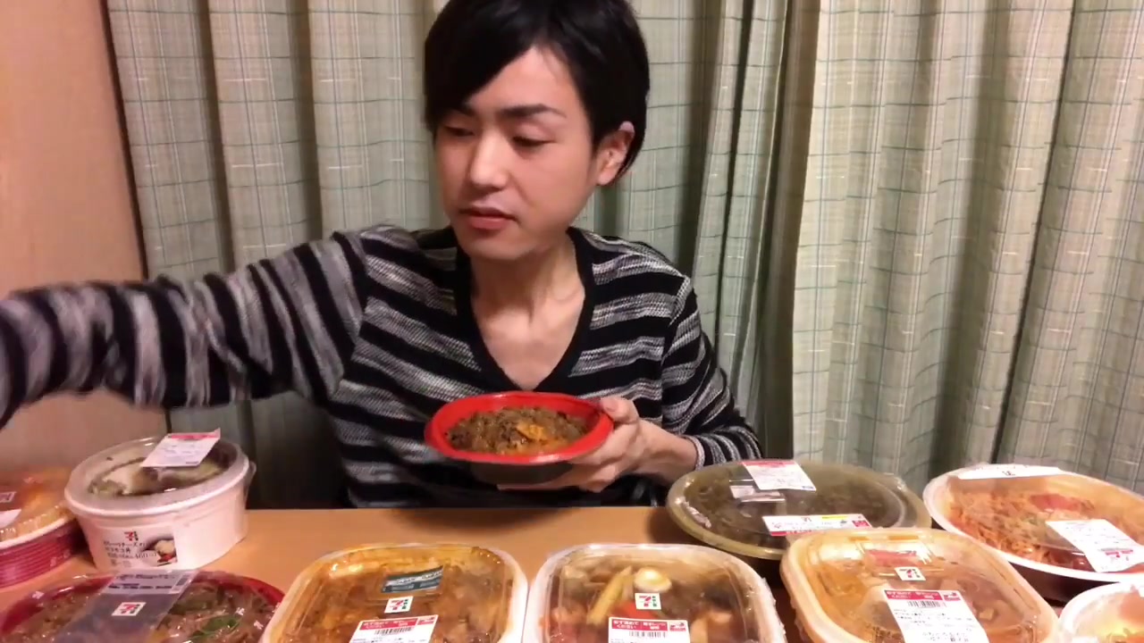 【日本大胃王】河田大志 便利店7-11便当13品? 20170404发布