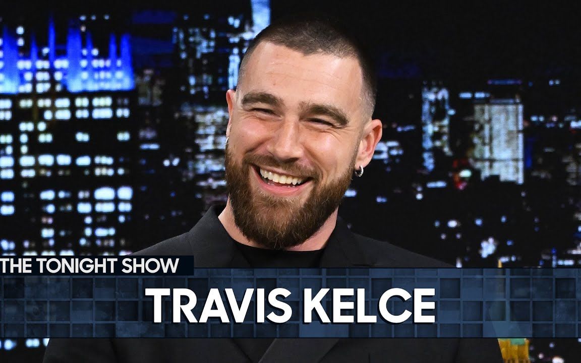 超级碗冠军Travis Kelce宣布他将主持SNL并炫耀他的卡拉OK技巧