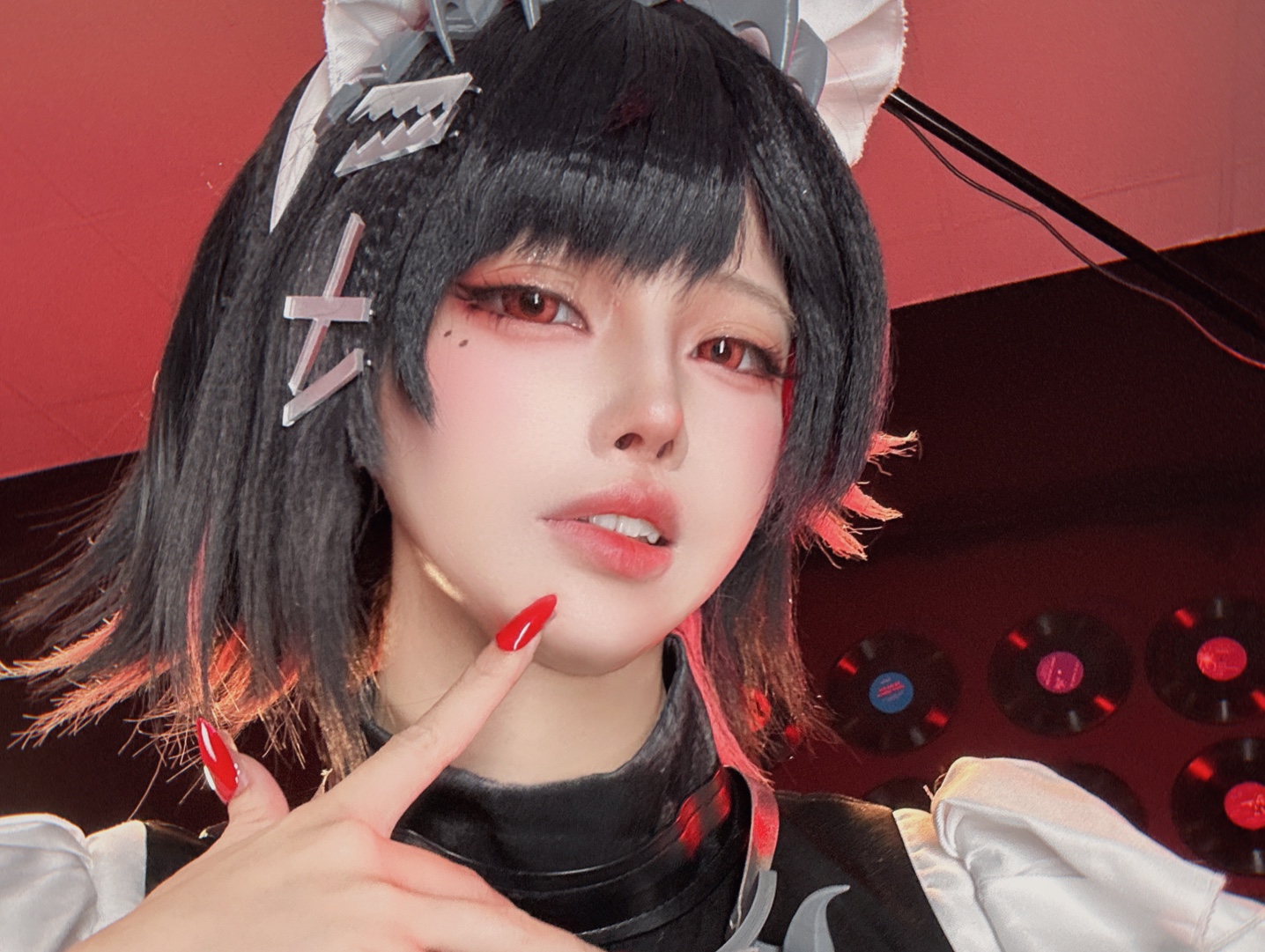 Blessed are those who have many moles