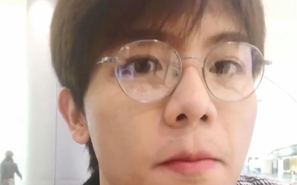 贾凡声入人心181115微博视频一个月没吃甜食的哥哥