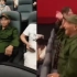 93岁抗美援朝老兵电影院观看《长津湖》，散场时现场观众为他鼓掌