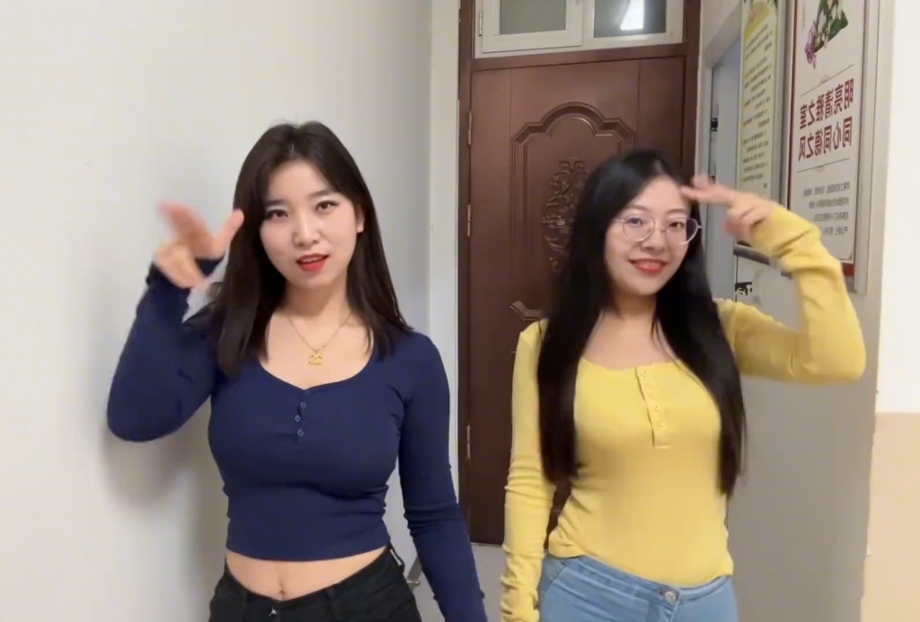 This music is so catchy.