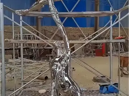 抽象不锈钢雕塑制作欣赏！
