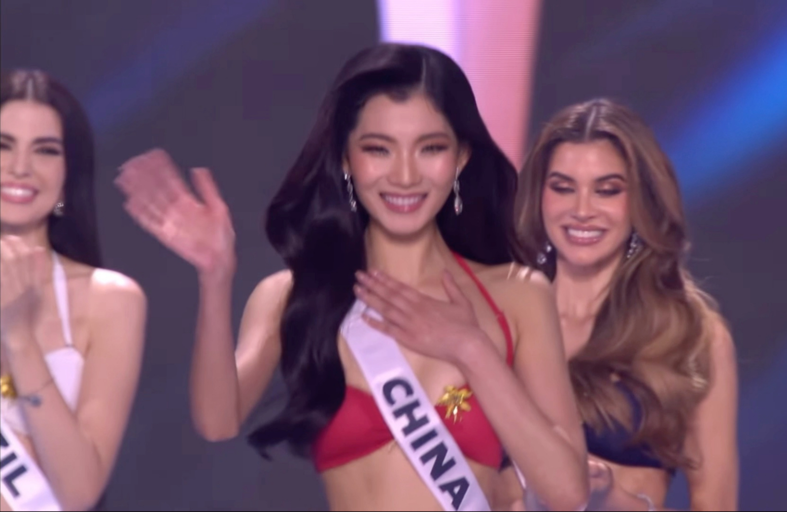 硬气！中国小姐赵娜强势入围环姐12强！