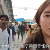 韩国女网红去印度跳舞，吸引了一群印度小哥，粉丝：要钱不要命