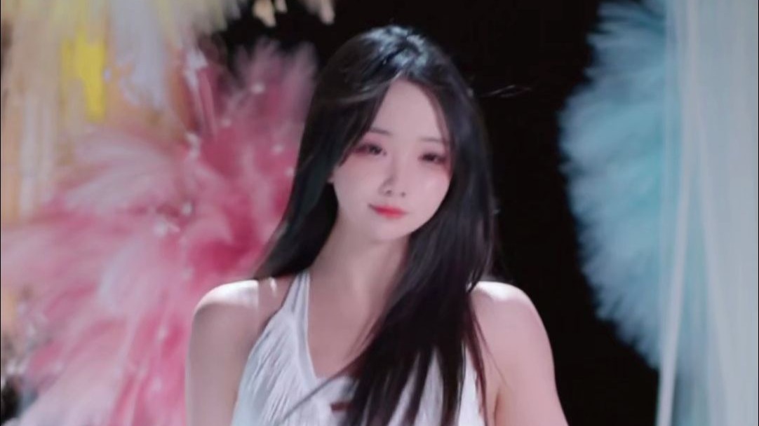 口哨战车 (DJ版) 馨馨baby