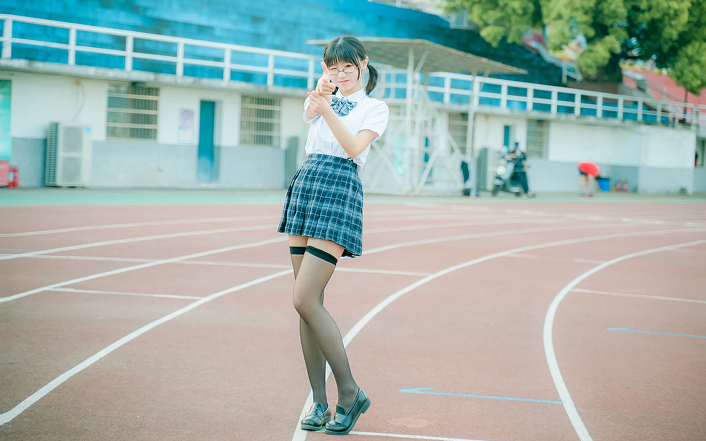 【七七】小鹿乱撞❤眼镜学妹鹿❤想做你女朋友~想和你约会~