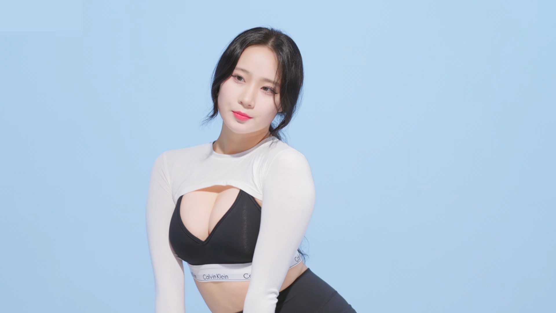 郑仁 phut hon 220529 LV5