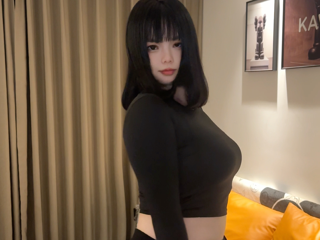 Short Hair Returns