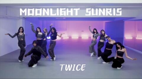 网传乘风4(浪姐4)一公歌单MOONLIGHT SUNRISE（原唱TWICE)：Ella陈嘉桦、ChiPu、张嘉倪、赵丽娜、吴倩、MARiA<em class="keyword">美依礼芽</em>、龚琳娜