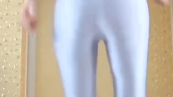 【优美广场舞神曲】更新了一条视频，快来围观！