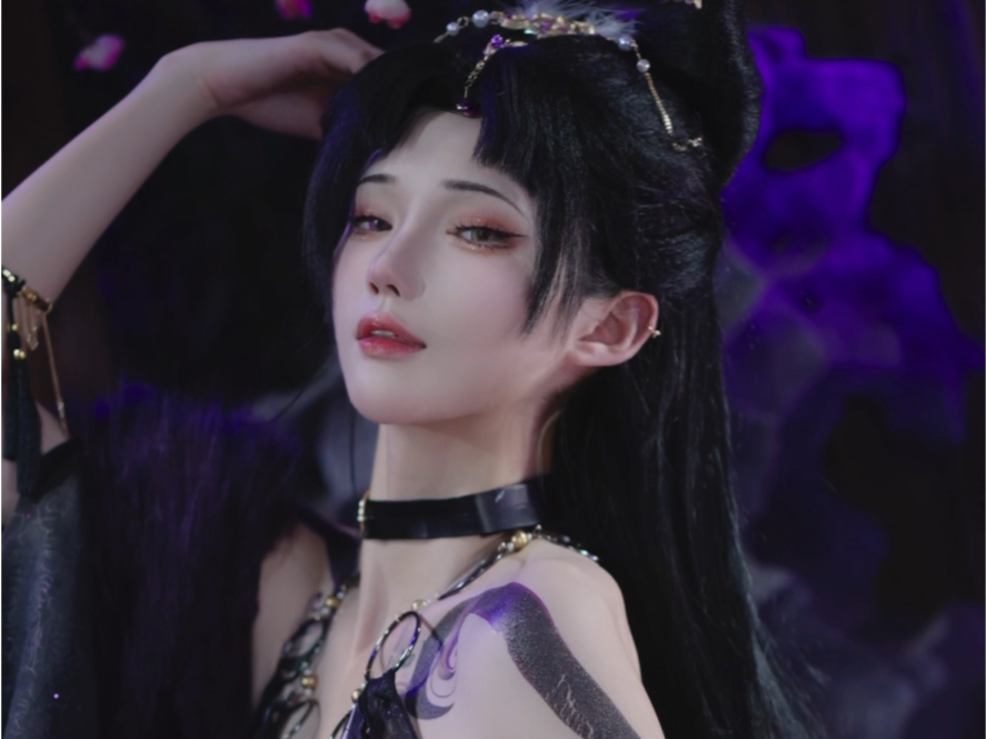 玲珑一笑，吉凶难料