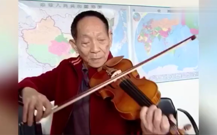 赤子之心！袁隆平小提琴演奏：我的祖国