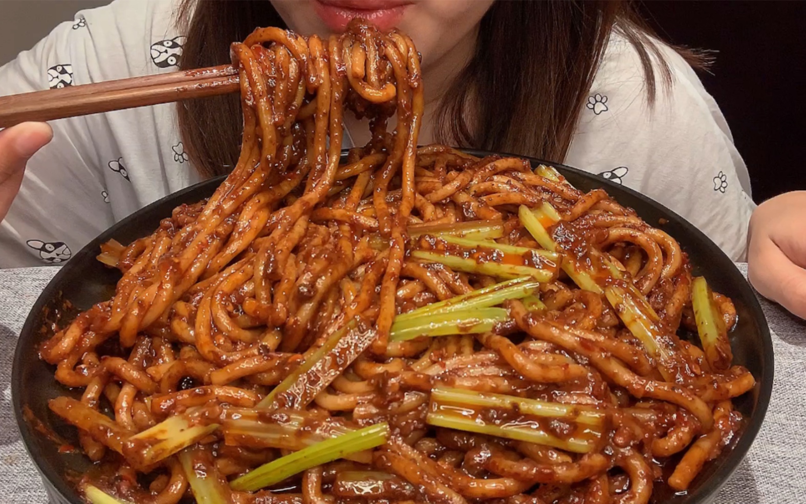 朝鲜族特色美食辣炒米肠怎么做_朝鲜族特色美食辣炒米肠的做法_豆果美食