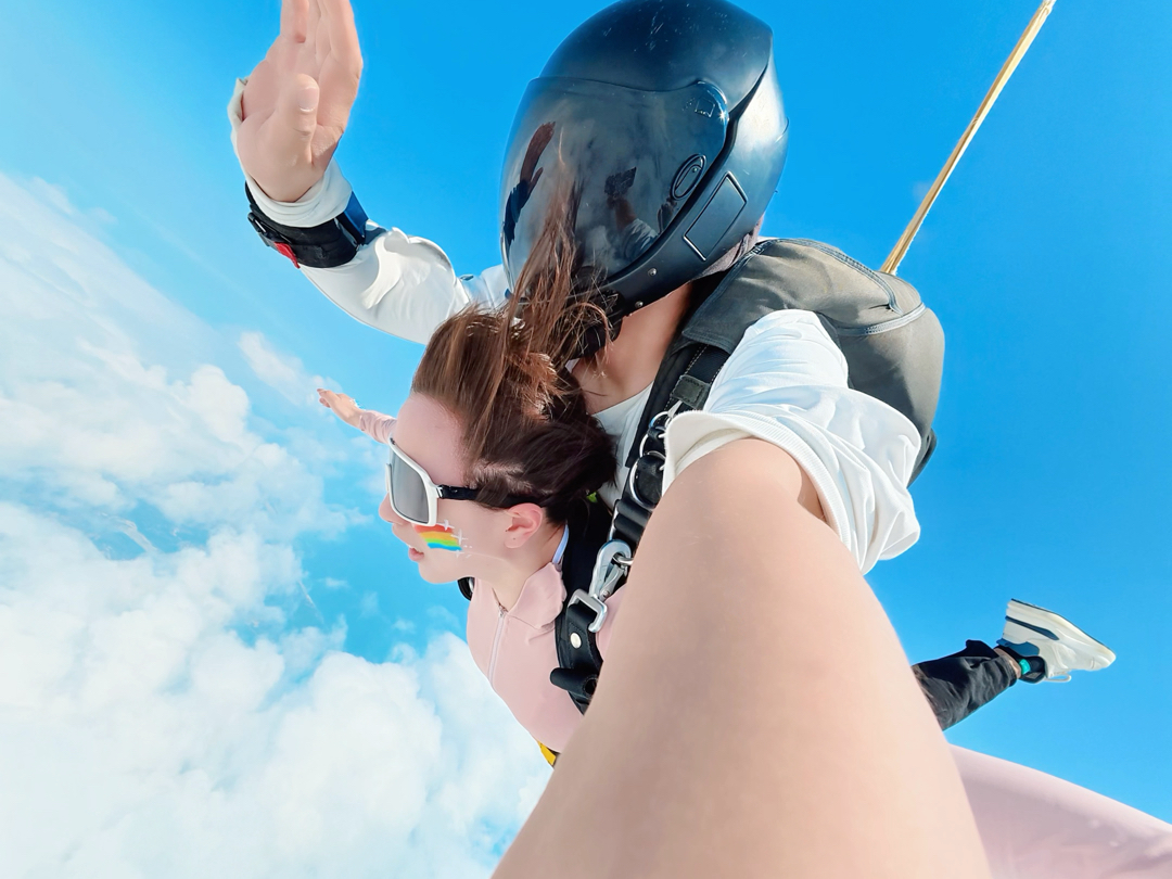 Soar like an eagle into the sky.