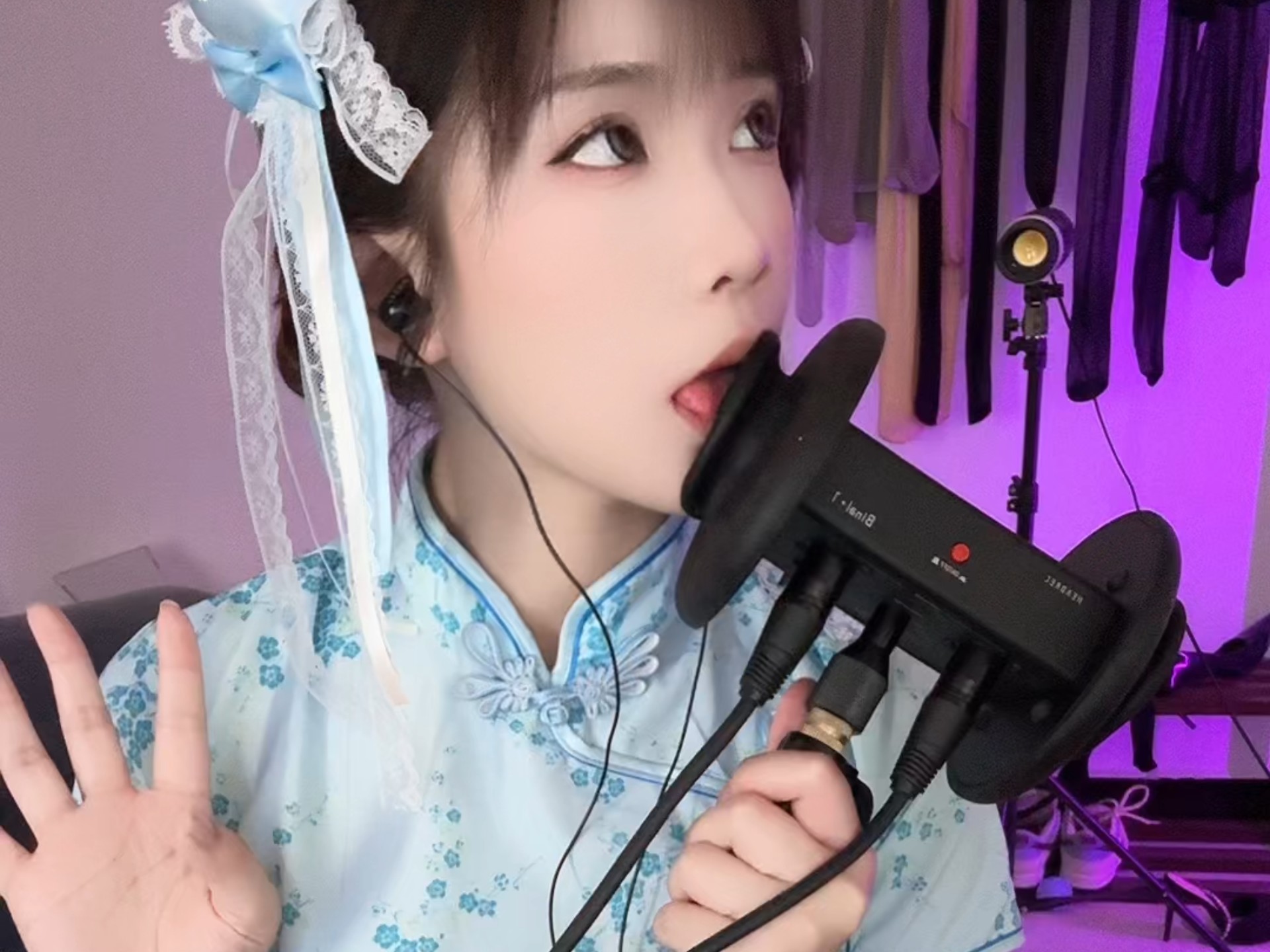 甜妹 天～鹅 口月空纯享૮₍˃̶ꇴ˂̶₎ა