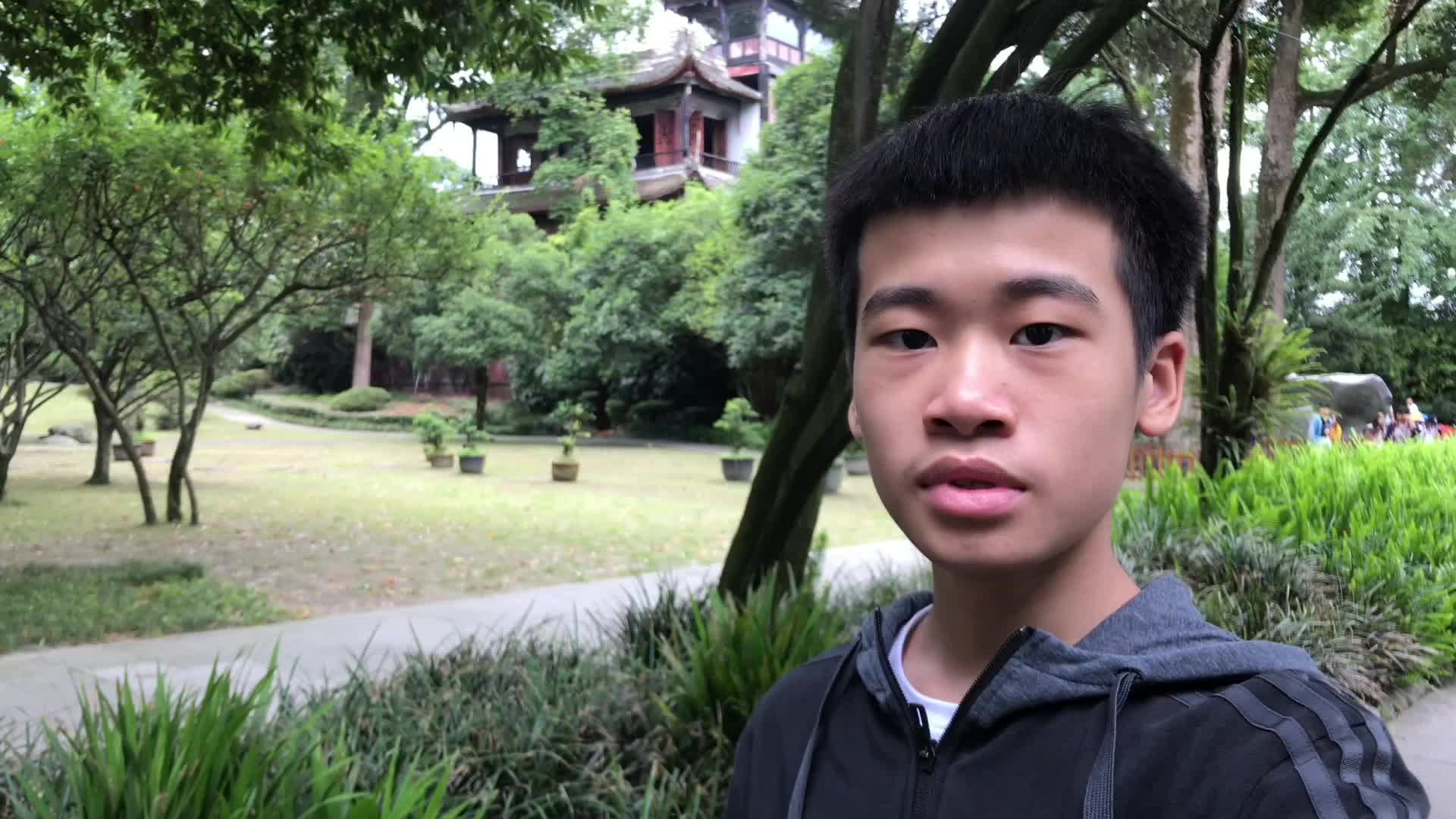 【吕游成都vlog】造福千秋的都江堰【吕晓航】