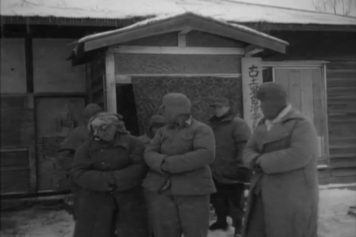 历史影像，长津湖之战中被俘的中国士兵，1950年12月