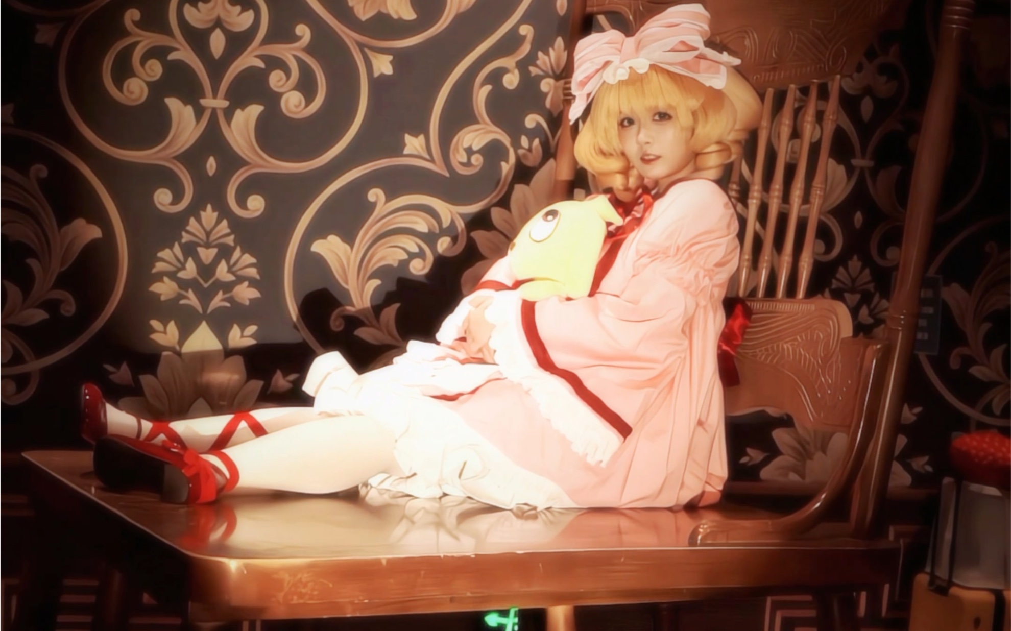 Sixth Mannequin Daisy Berry Jam.