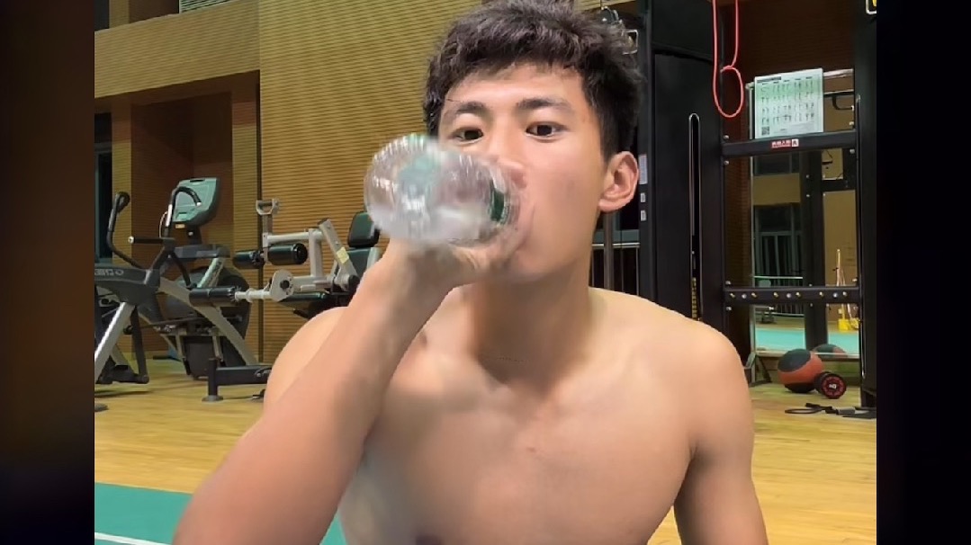 ScreenRecording_07-03-2025 20-49-27_1