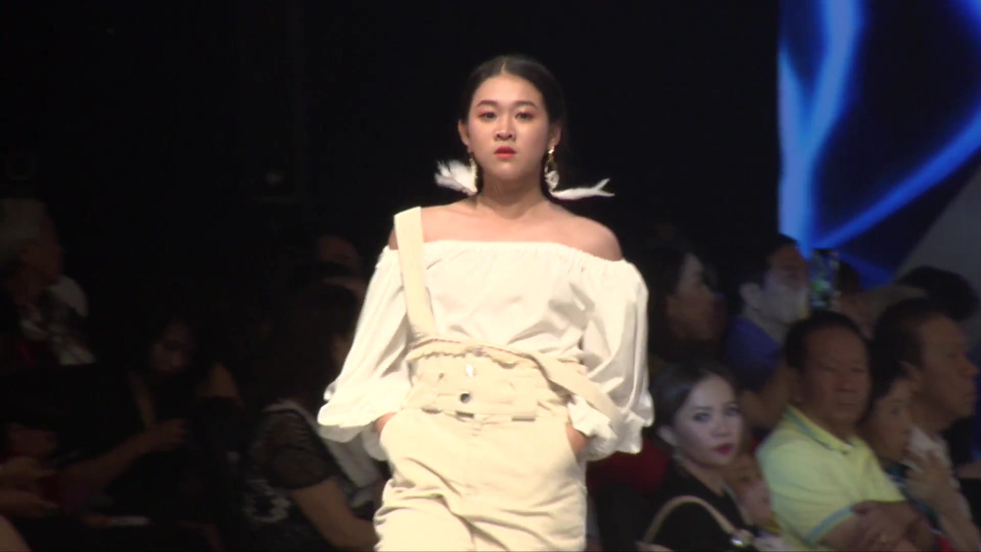 LAVENDER LIM MALAYSIA I ASIAN KIDS FASHION WEEK 2019 bilibili