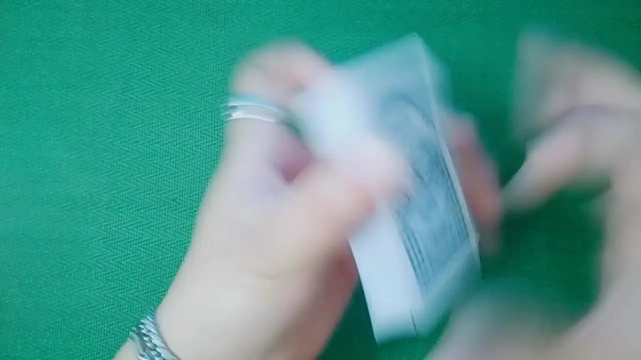扑克基础洗牌手法，纸牌魔术入门基本功