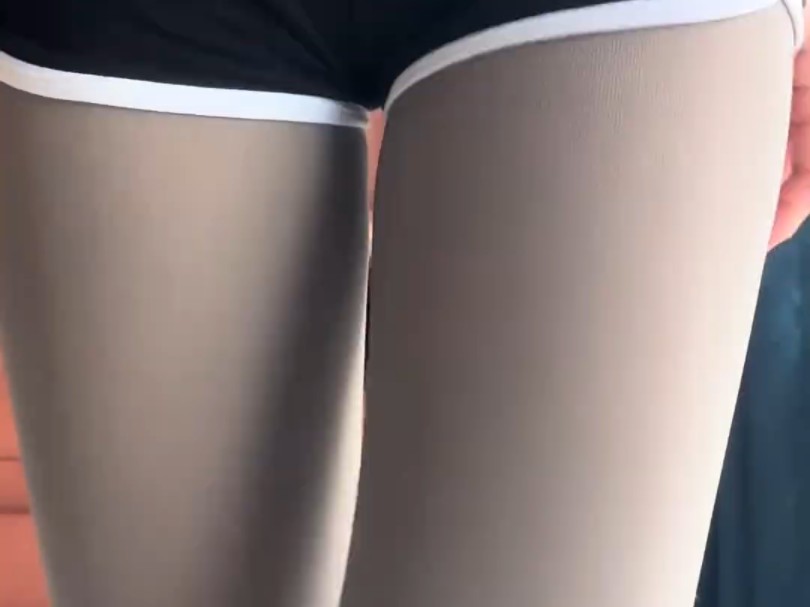 Thick Gray Aesthetics, Leggings Edition