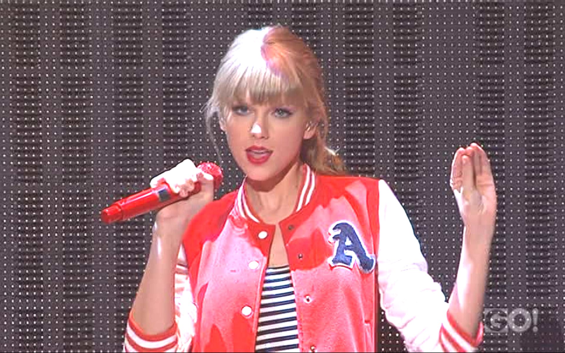 【老霉知道你是个麻烦】Taylor Swift - I Knew You Were Trouble (Live ARIA Awards 2012.11.29)