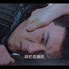 被这么漂亮的美脚踩在脚下也值了，这女人狠起来真可怕