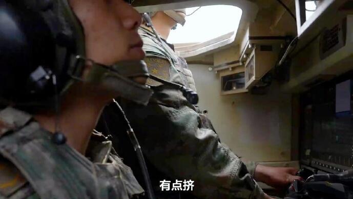 新华社公开的100智能主战坦克视频浅析