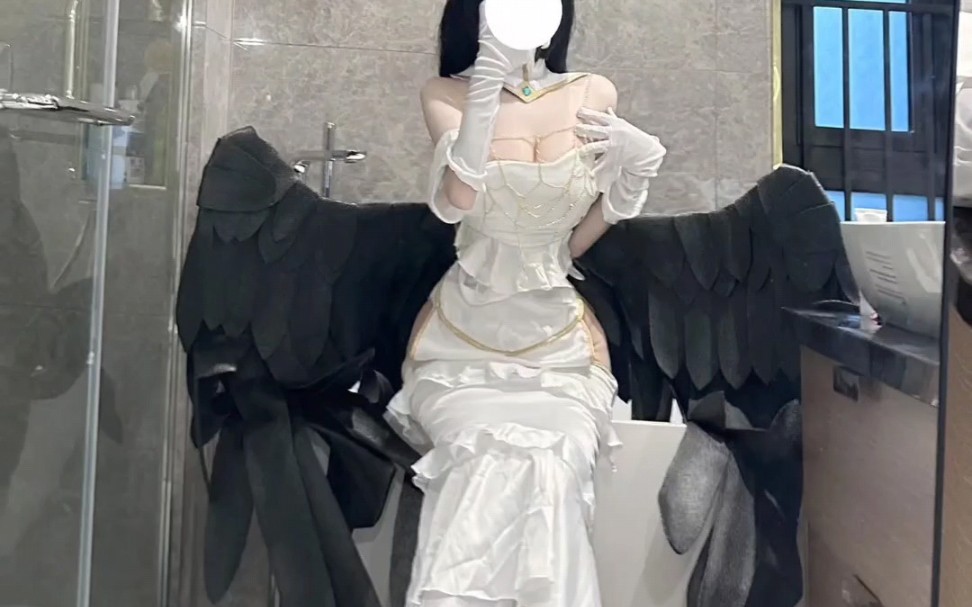 Master Anzie, at last we won't have to put up with this anymore.